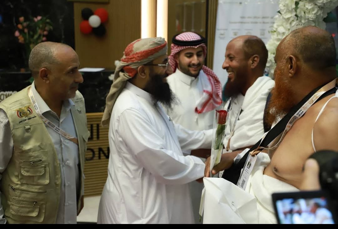 معالي وزير الأوقاف يستقبل أفواج الحجاج ويتفقد مساكنهم في مكة المكرمة