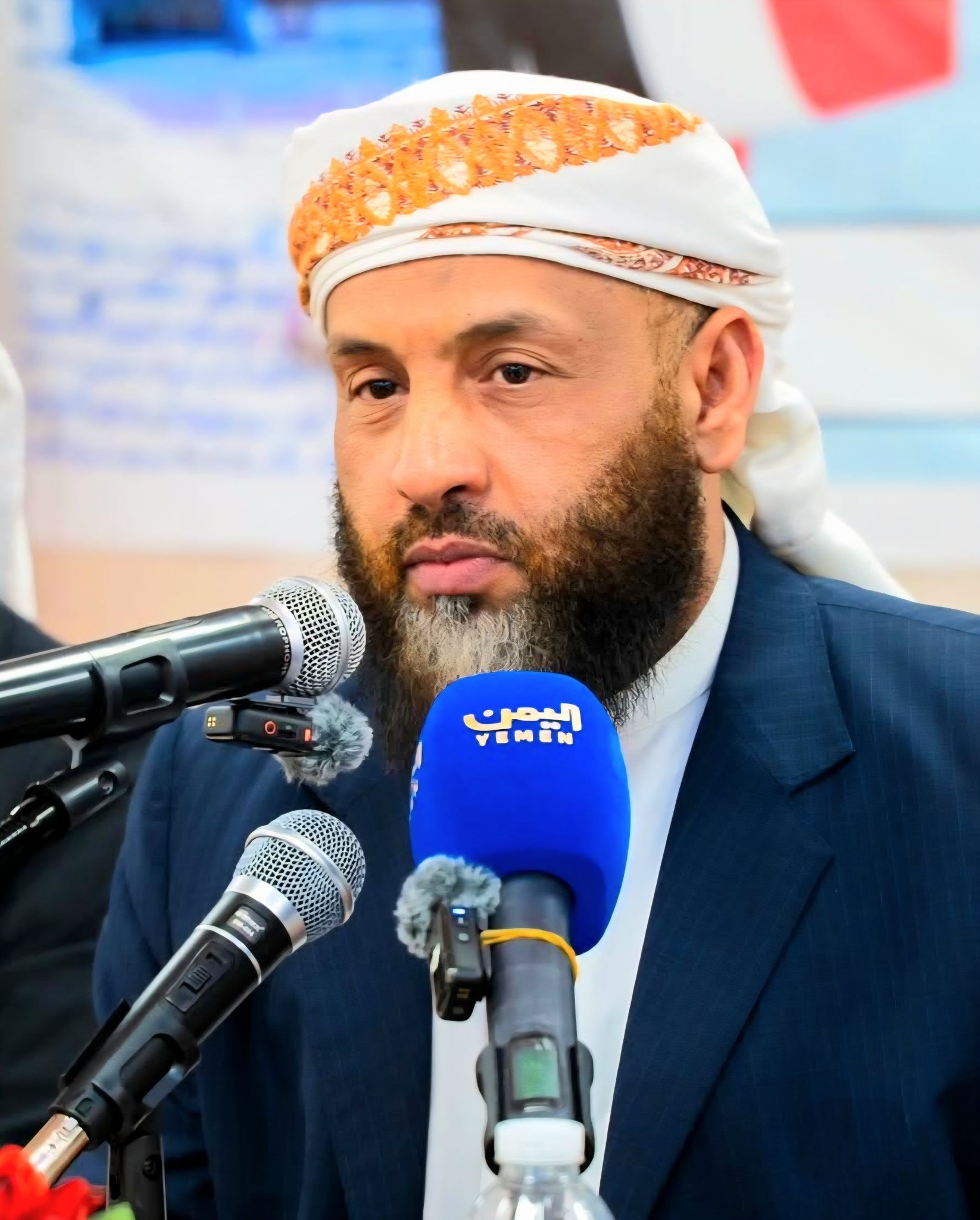 وزير الأوقاف والإرشاد يحث دعاة وخطباء المساجد لتكثيف دورهم التوعوي وحماية المجتمع من الانزلاق نحو الفوضى والاضطراب